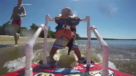 6-Month-Old Boy Shows Off Impressive Water-Skiing Skills - ABC News