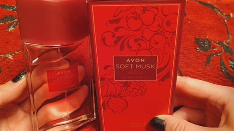 Avon Soft Musk Delice Velvet Berries