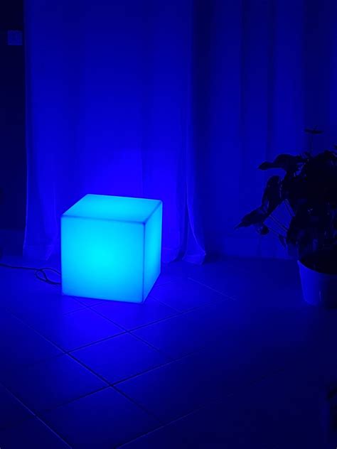 CUBO Cube lumineux d extérieur H43cm Blanc Slide LightOnline