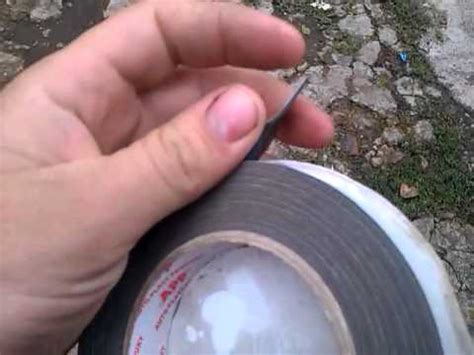 Как клеить двухсторонний скотч - YouTube