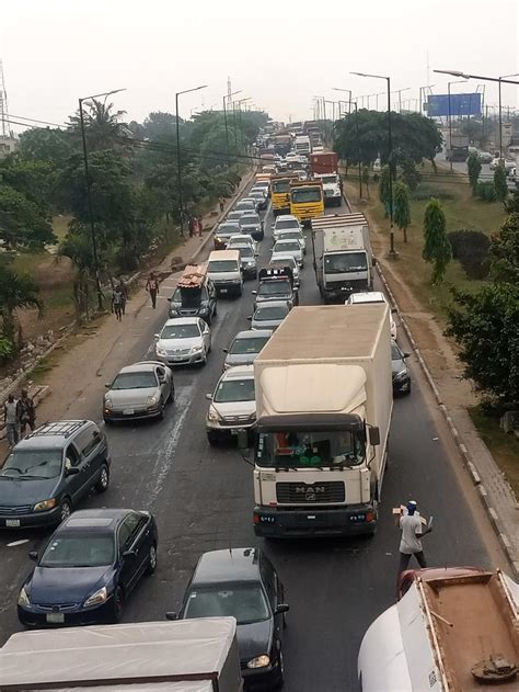 PHOTOS: Traffic congestion at Tollgate, Lagos-Ibadan expressway
