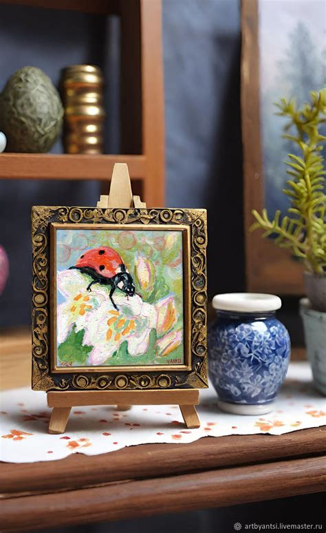 Божья коровка картина маслом на холсте 15х15 см в интернет-магазине ...