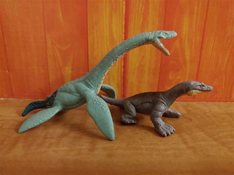 Dino Trackers Minis Jurassic World By Mattel Dinosaur Toy Blog