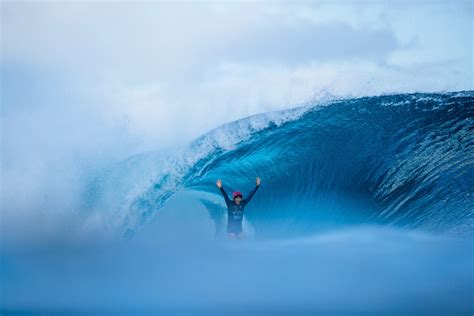 Queen Of Pipeline Moana Jones Wong Gets Wildcard Into Wsl Pipe Pro