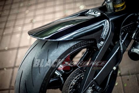 Modifikasi Yamaha R Naked Bike Yang Lebih Sporty Blackxperience