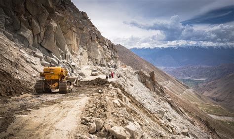 India’s BRO Has Completed Construction of the World’s Highest Motorable ...