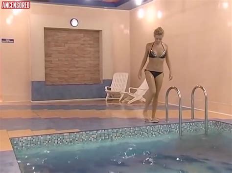 Naked Anna Lutseva In Banditskiy Peterburg Terminal