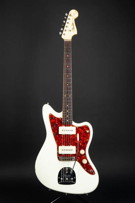 1963 Fender Jazzmaster Olympic White Refin Guitarpoint