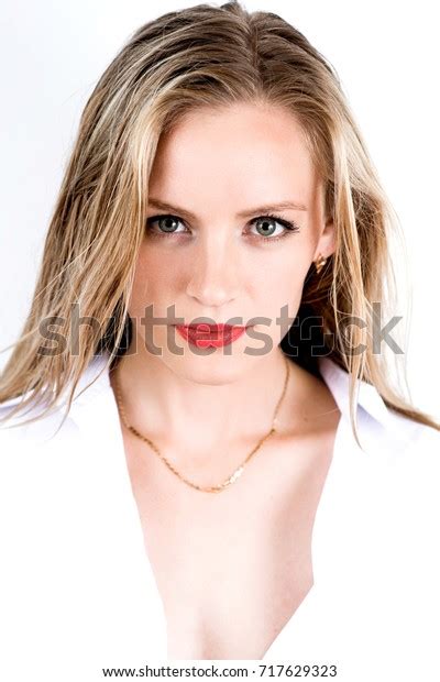 Portrait Sexy Blonde Wet Long Hair Stock Photo 717629323 Shutterstock