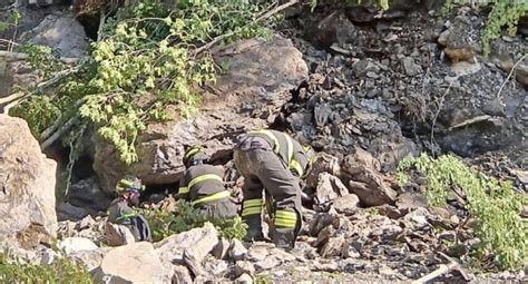 Tragedia Nel Piacentino Uomo Di 71 Anni Travolto Da Una Frana