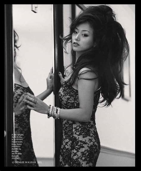 6 Hot Sexy Kiki Sukezane Bikini Pics