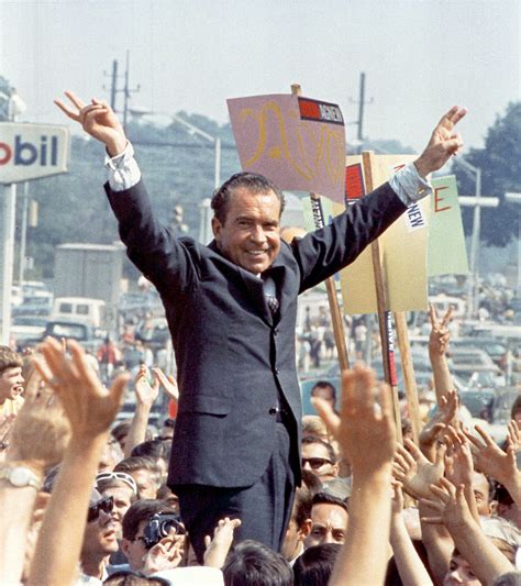 Richard M. Nixon campaigns for the presidency in Seattle on September ...