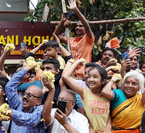 Prime Minister Narendra Modi Holds Km Roadshow In Bangalore People