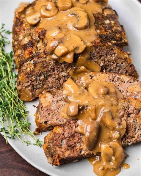 Meatloaf With Brown Gravy Sip And Feast