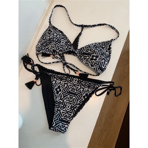 ชดวายนำ Rip Curl ของเเท bikini สงตอ Shopee Thailand