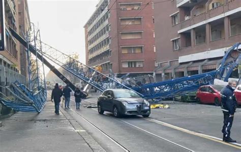 Gru Crollata A Torino Parlano I Testimoni Feriti Il Punto Sulle