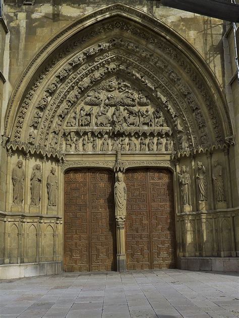 Catedral De Le N Puerta Del Sarmental Sur Indiscutiblemente Unida