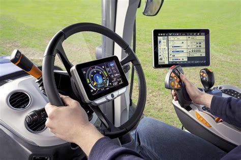 New Holland T7 Heavy Duty Neues Flaggschiff Mit Display Im Lenkrad