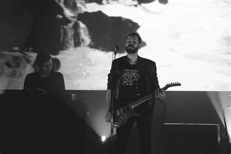 Cigarettes After Sex Intimidad En Escalas De Grises