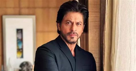 Shah Rukh Khans Handwritten Essay From Him College Days Goes Viral