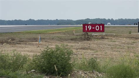 Runway 01 19 To Open C 5s To Return Home Dover Air Force Base