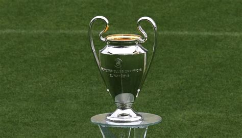 UEFA anuncia el nuevo formato para la próxima edición de la Champions