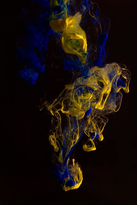 biru kuning  wallpaper teahubio