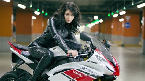 More And More Women Are Riding Motorcycles In The Us Autoevolution