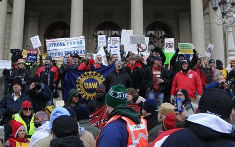 Michigan Passes Right To Work Law WORLD