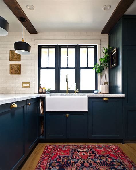 Navy Blue Cabinets Kitchen: A Timeless Classic – DECOOMO