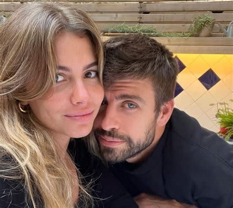 Piqu Publica La Primera Imagen Junto A Clara Ch A Tras Los Rumores De