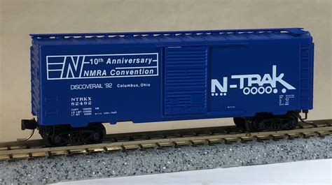 N Scale Micro Trains Nsc Boxcar Foot Ps Ntra