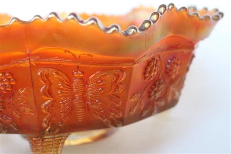 Large Butterfly And Berry Pattern Fenton Carnival Glass Bowl Marigold Luster