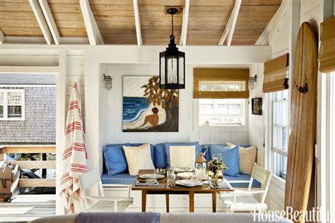 A Nantucket Boathouse That Captures Every Bit Of Summer House