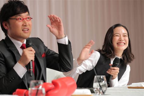 山里亮太、蒼井優結婚会見にしずちゃんが登場し、山ちゃんをko スポーツ報知