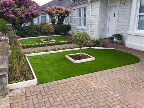 Which Types of Edging Can be Used for Artificial Grass? - CLS Scotland