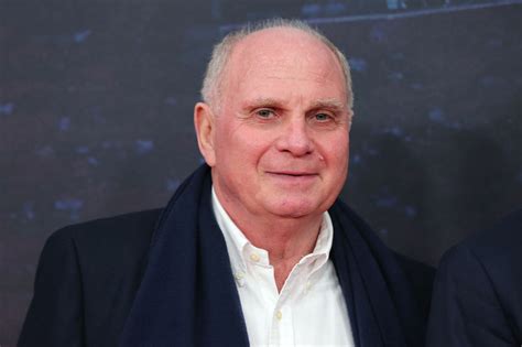 Uli Hoeneß calls for Bayern Munich players to take more responsibility ...