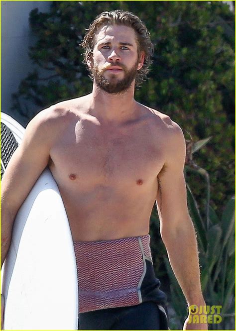 Liam Hemsworth Spends The Afternoon Surfing In Malibu Photo 1085565 Photo Gallery Just