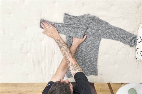 2 Ways to Fold Sweaters (with Photos) | Apartment Therapy