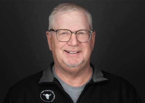 Elevate your profile in no time with an updated headshot that instantly ...