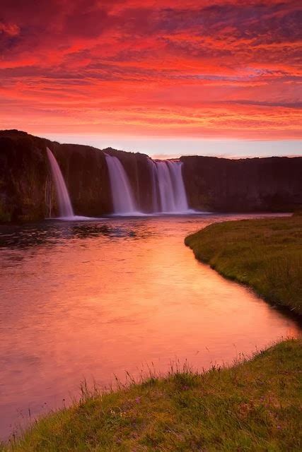 Iceland sunset | Totaly Outdoors