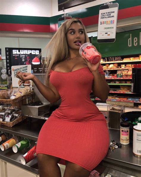 Carmelahabibi Porn Pic