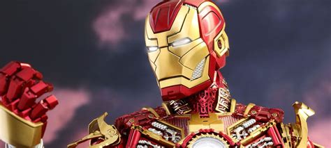 SDCC 2017 Hot Toys e Sideshow lançam duas action figures do Homem de Ferro exclusivas do