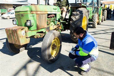 VEIASA refuerza la ITV agrícola durante la campaña de la aceituna y