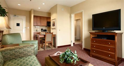 Homewood Suites Hotel in Forsyth Decatur, IL