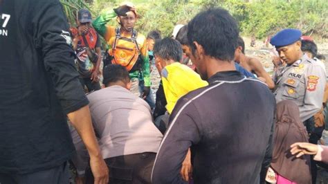 Nelayan Muda Yang Terseret Arus Di Pantai Selatan Garut Ditemukan