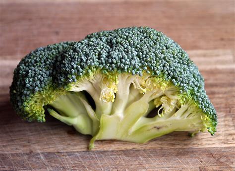 7 Brilliant Ways To Use Leftover Broccoli Stalks Garden And Happy