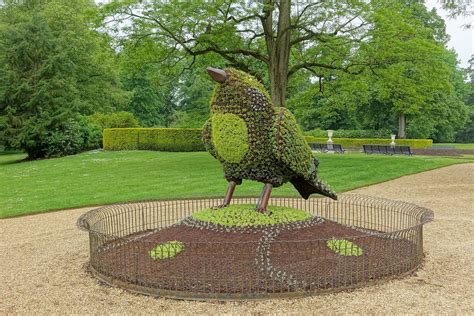 Top 10 Unbelievable Facts About Waddesdon Manor Discover Walks Blog