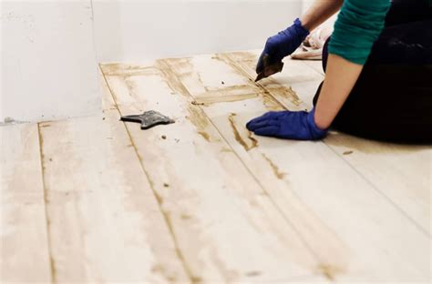 How To Remove Glue Or Adhesive From Vinyl Flooring After Installation