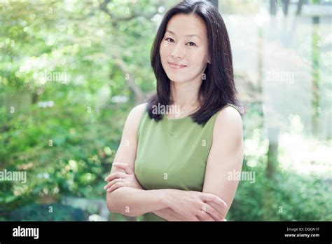 Japanese Mature Woman Hi Res Stock Photography And Images Alamy